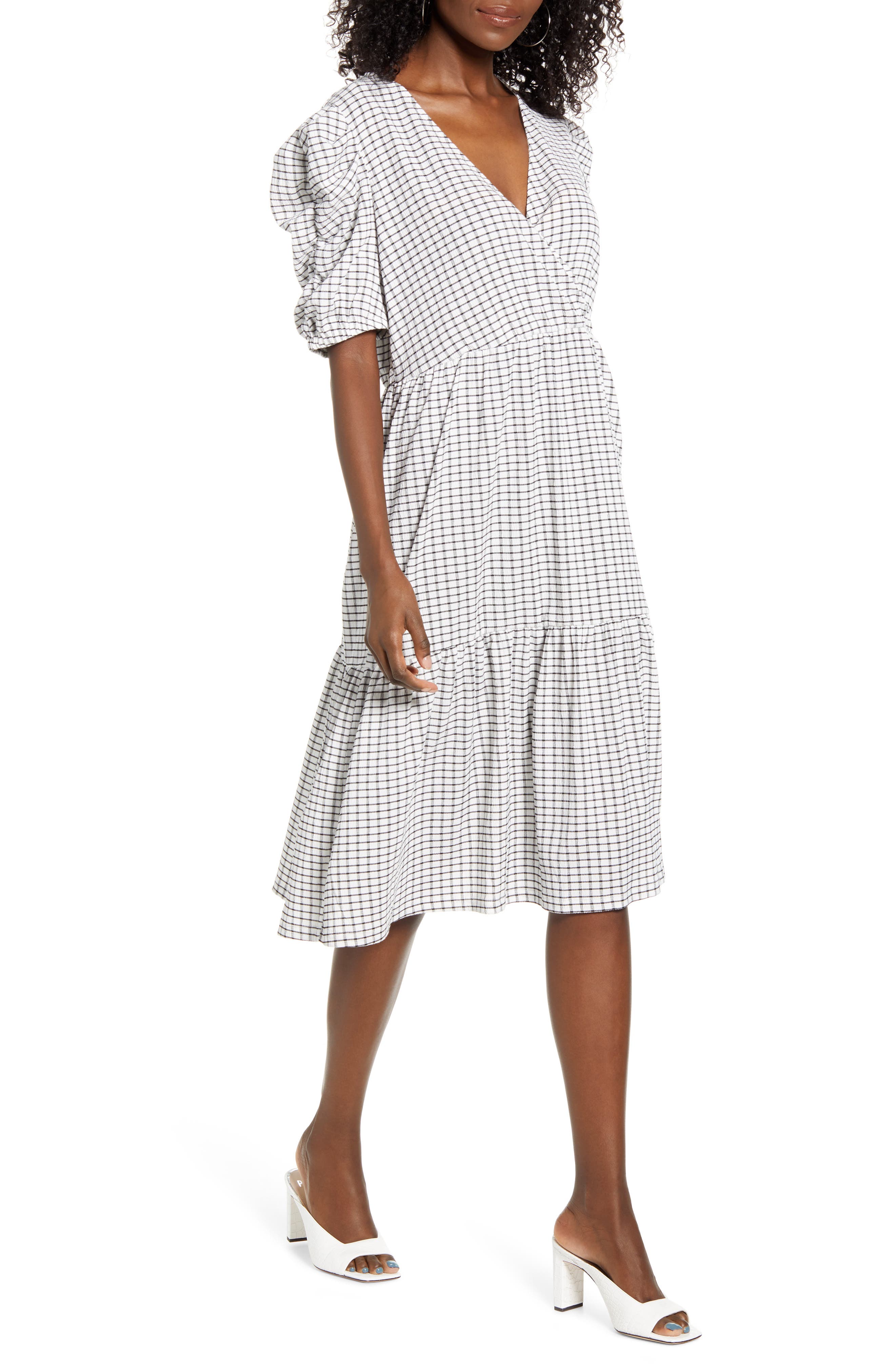 selected BLACK W/ WHITE CHECK
