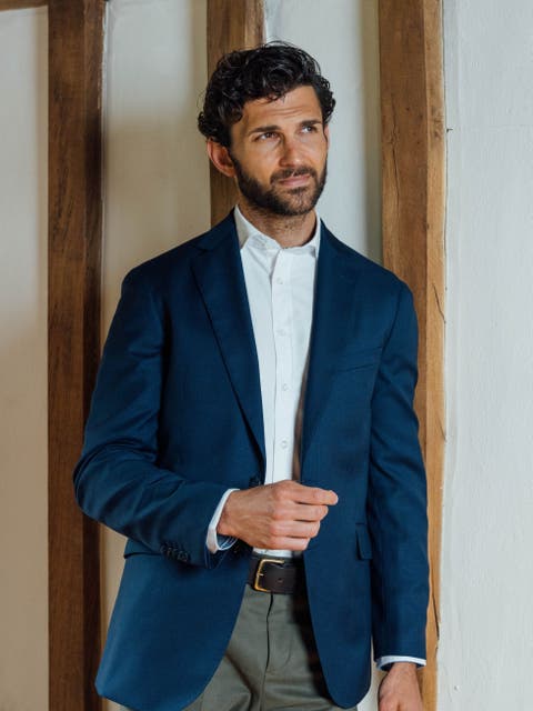 Classic Wool 
Cashmere Blend Blazer