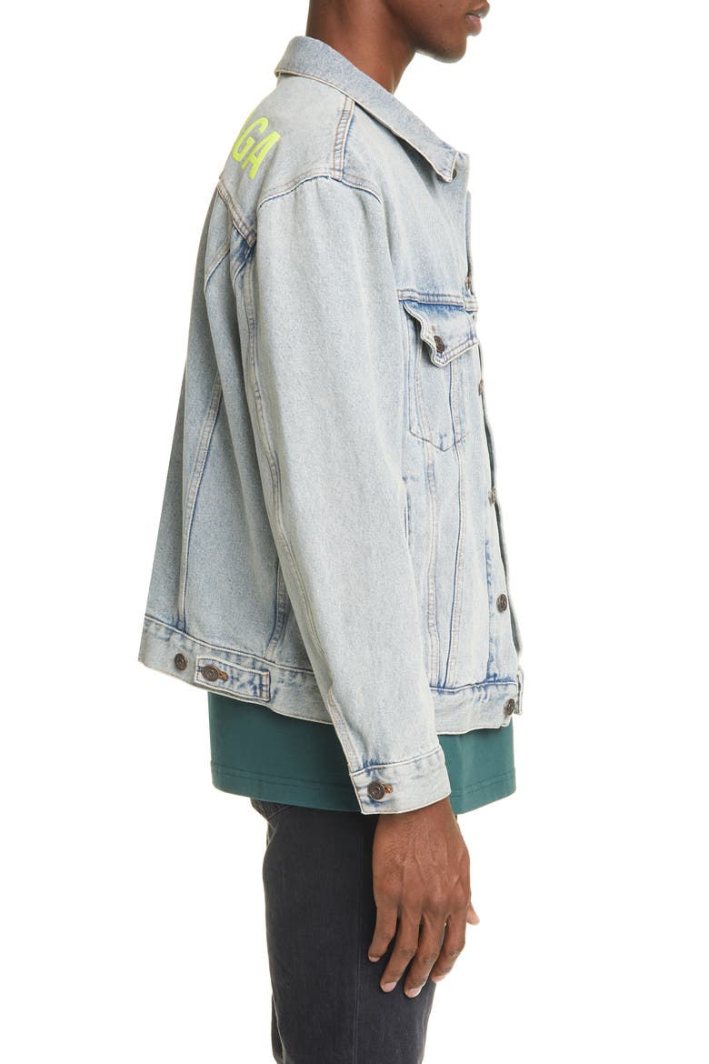 Logo Denim Trucker Jacket, Alternate, color, 80'S DIRT BLEACH BLUE