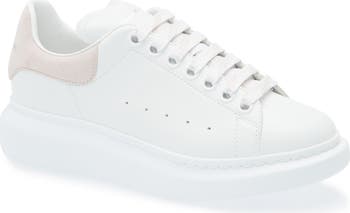 Oversized Sneaker