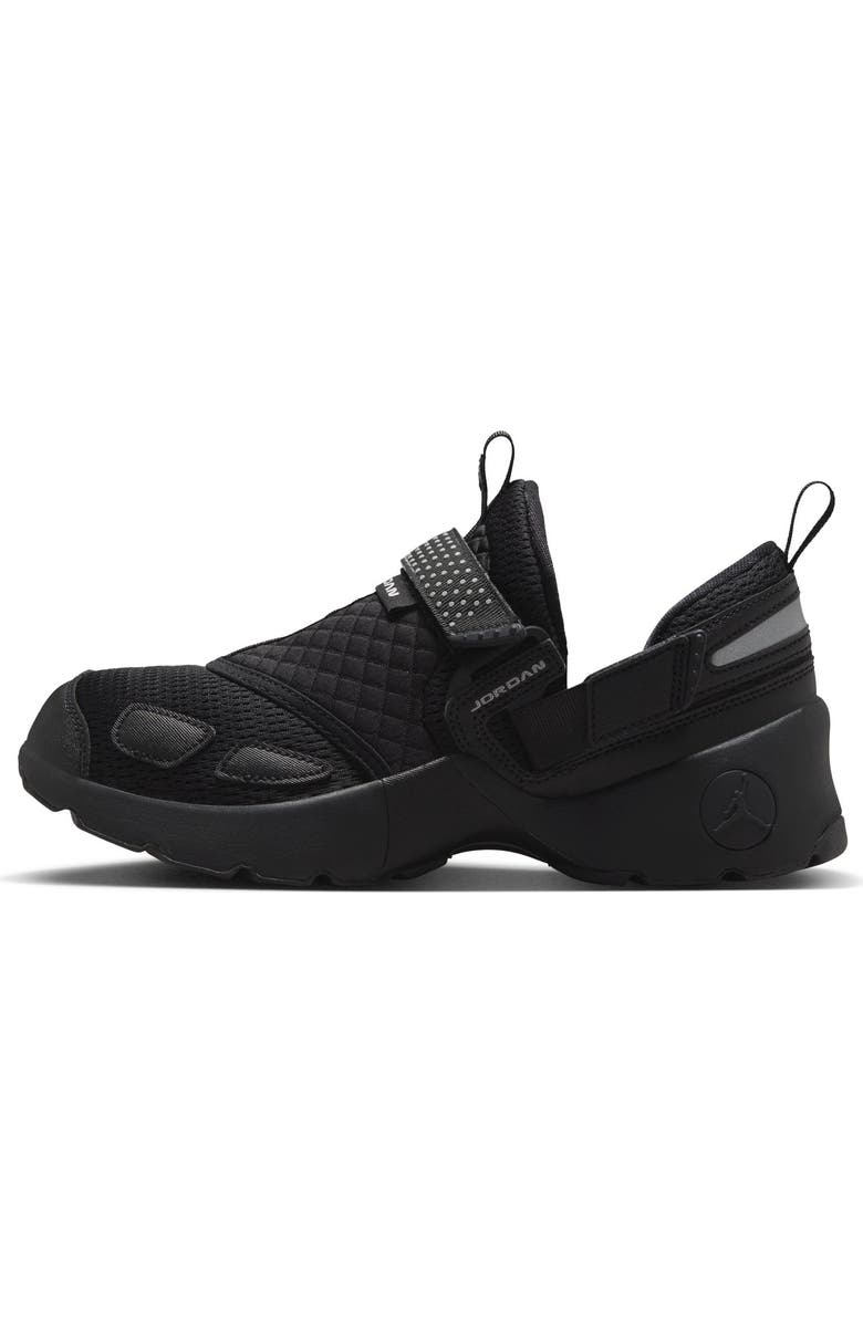 Nike Trunner LX Sneaker, Alternate, color,