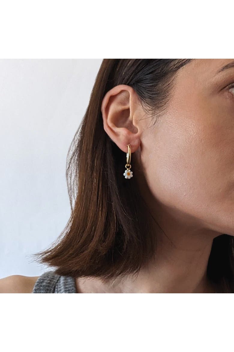 Charm Hoop Earrings, Alternate, color, Daisies