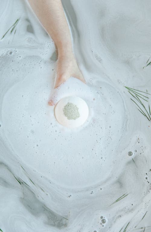 Bathorium Boreal Fog Bath Bomb In No Color