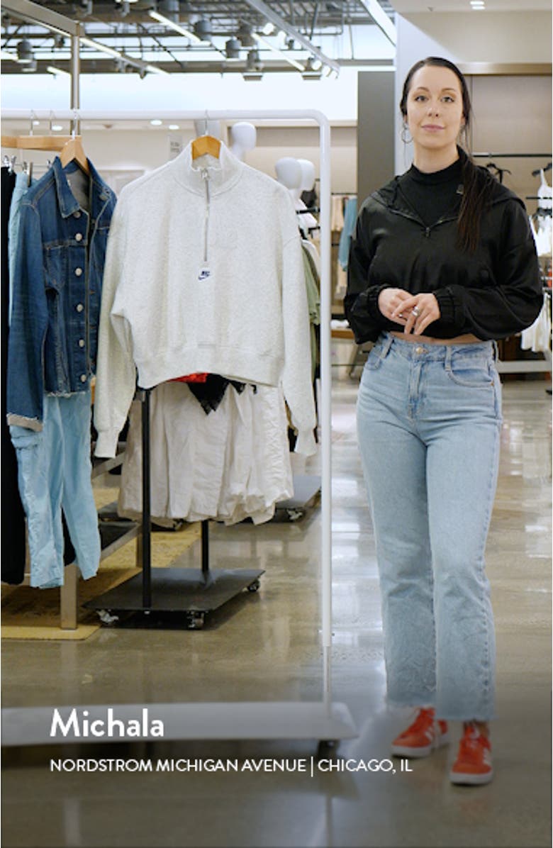 Sportswear Fleece Half Zip Crop Pullover, sales video thumbnail