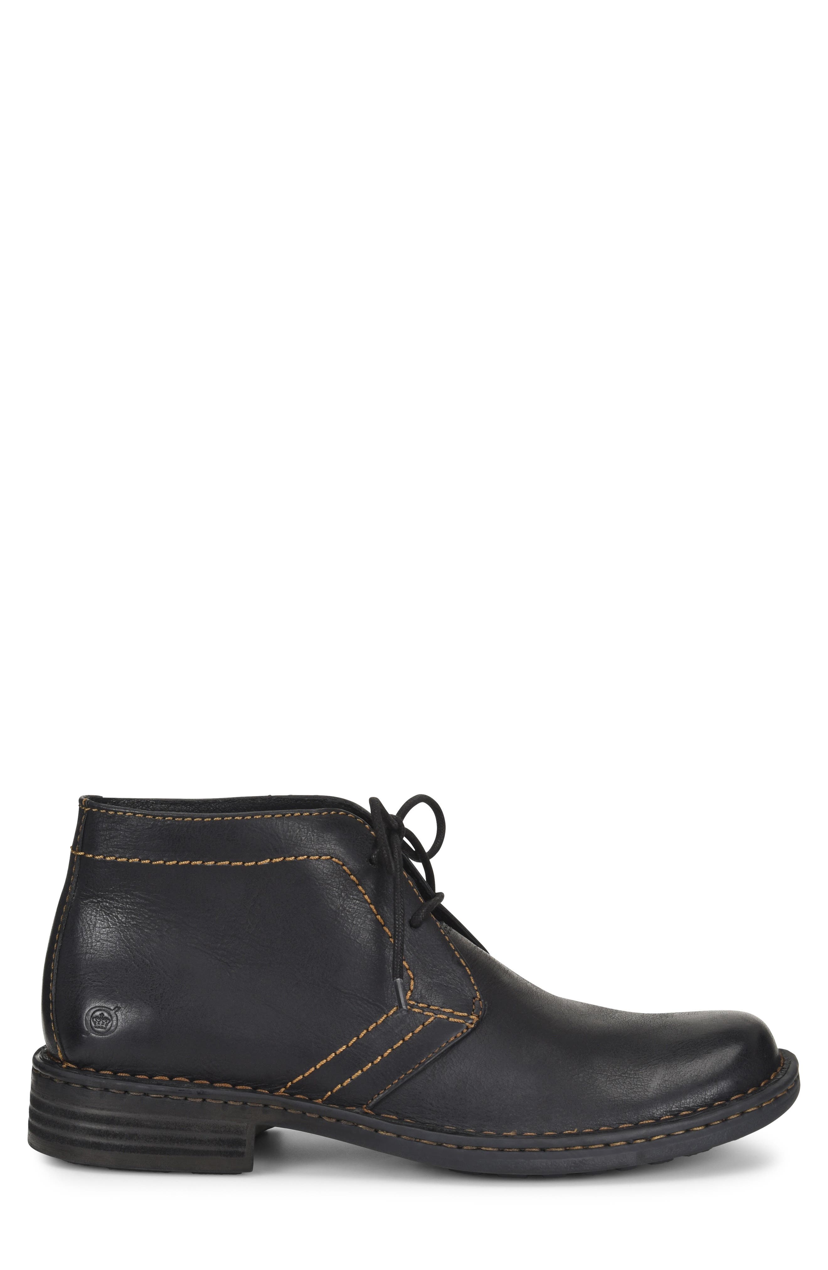 Børn 'Harrison' Chukka Boot, Alternate, color, Black Leather
