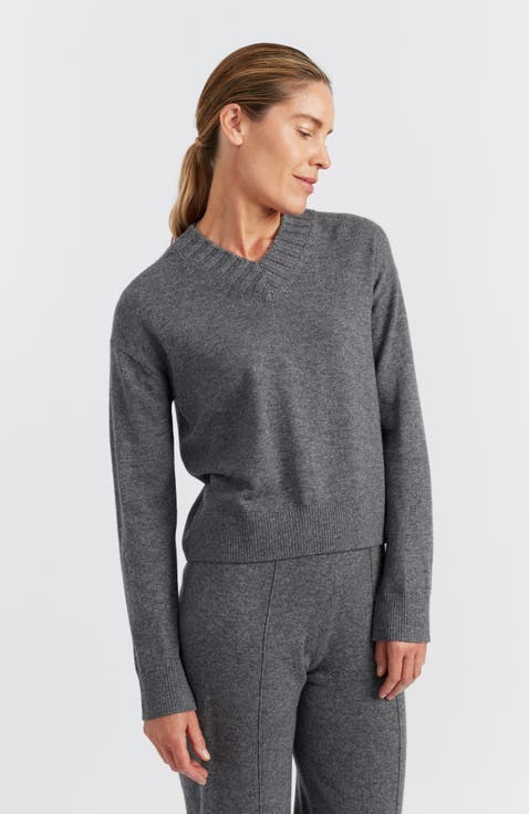 Wool-Cashmere Ribbed V-neck Sweater