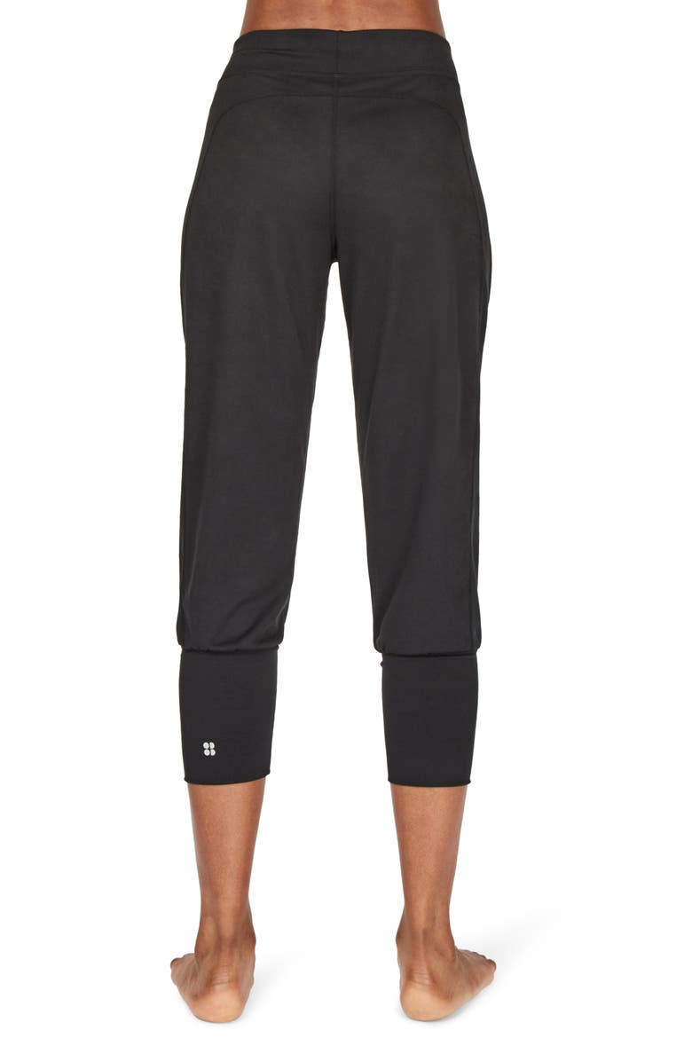 Garudasana Crop Yoga Trousers, Alternate, color, BLACK MARL