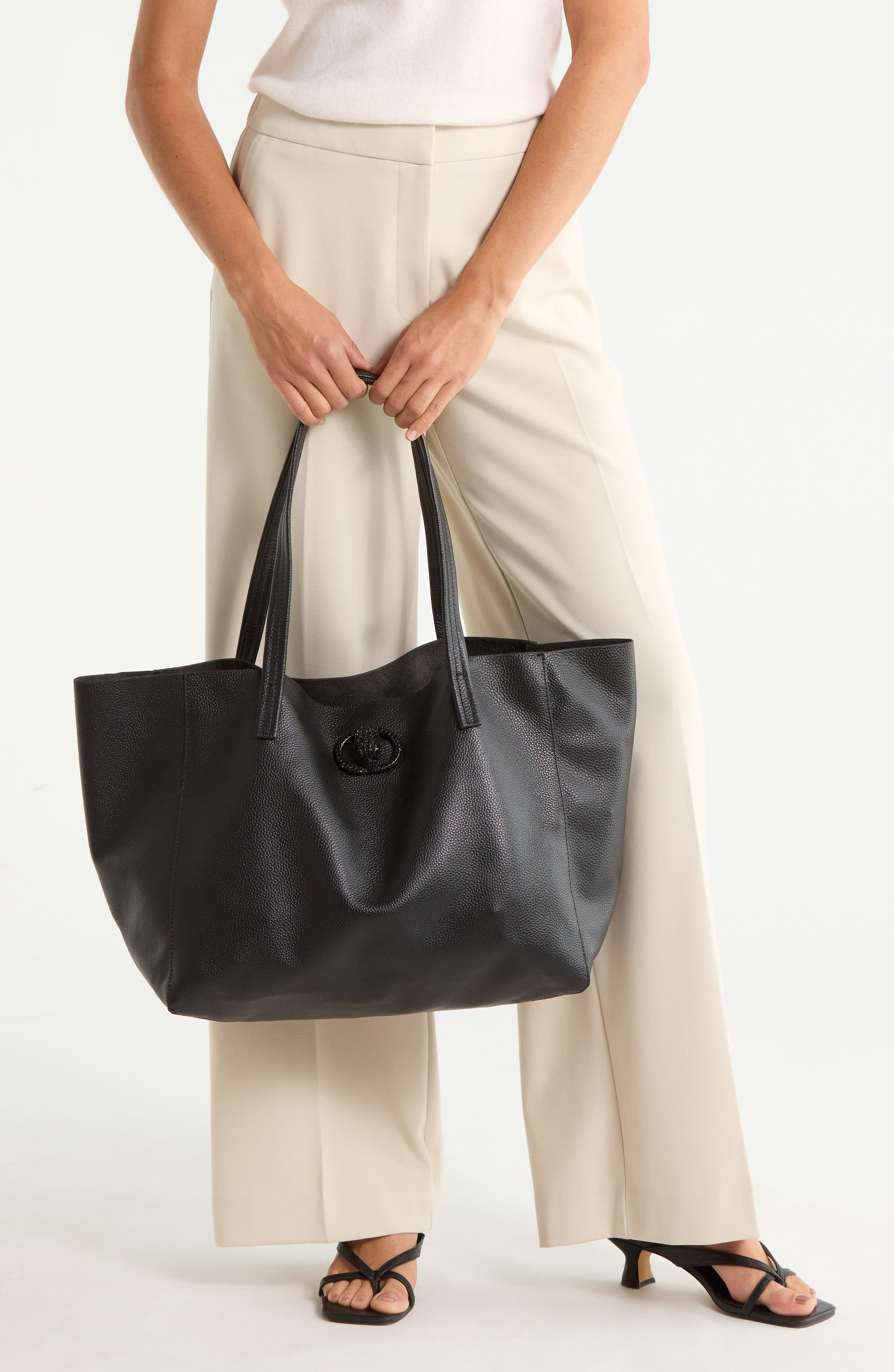 Large Chelsea Slouch Leather Tote, Alternate, color, BLACK