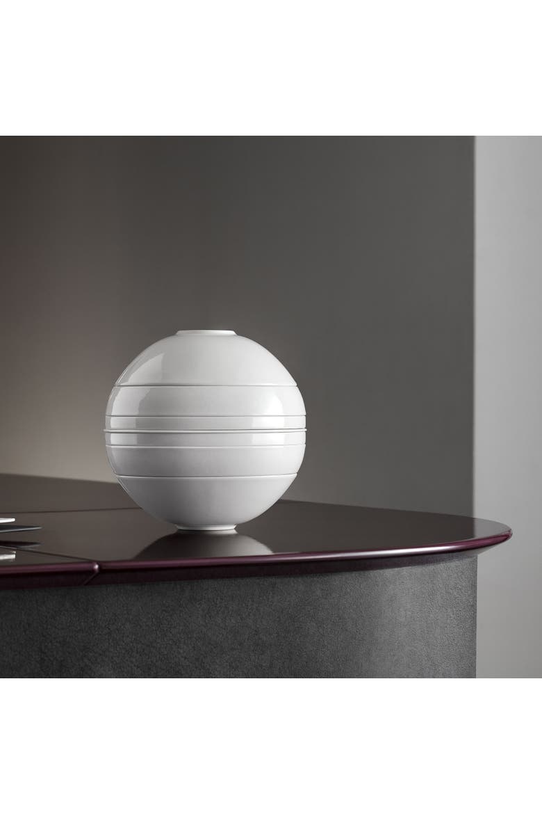 Iconic La Boule, Alternate, color, white