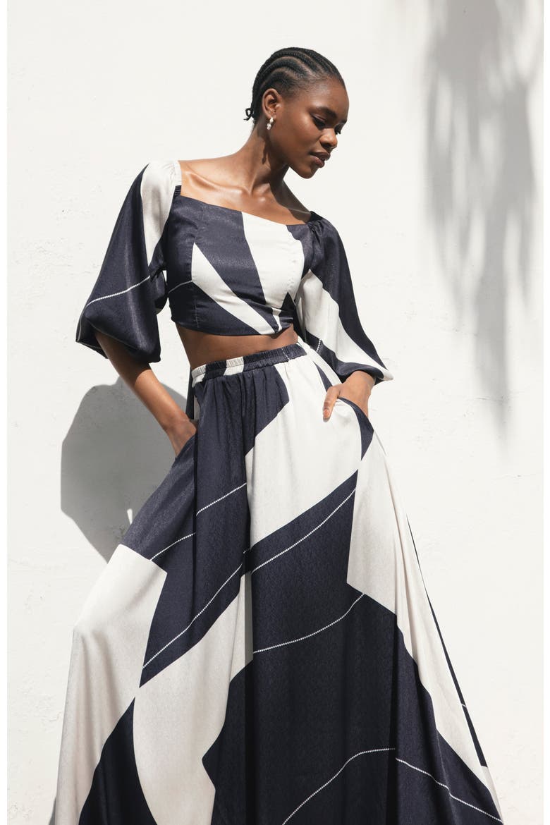 Una Top, Alternate, color, Fama Noir