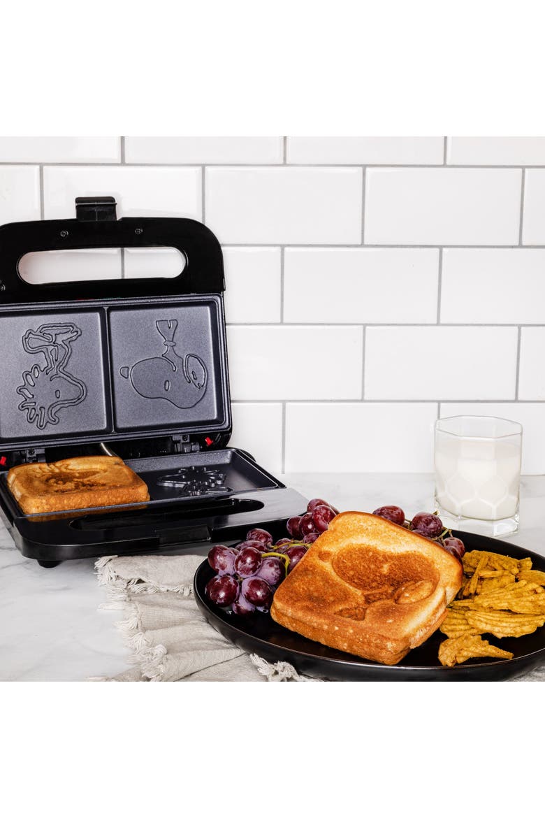 Peanuts Snoopy Grilled Cheese Maker, Alternate, color, None