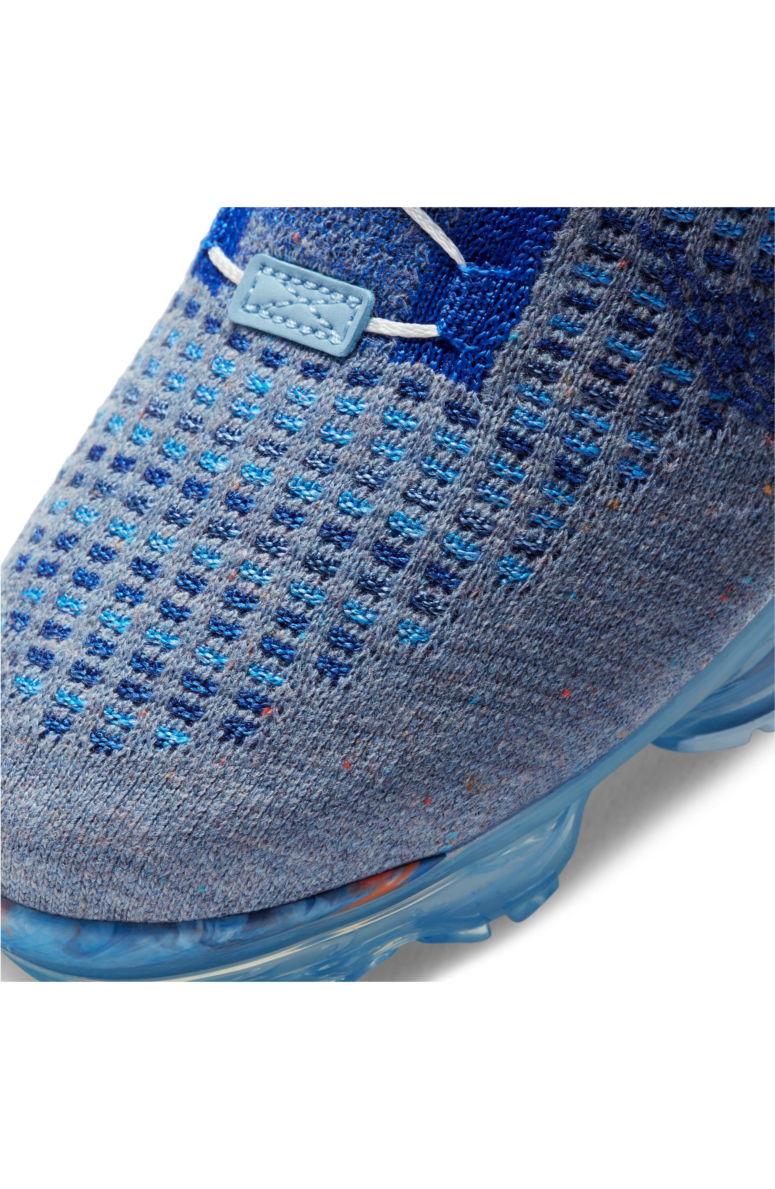 Air VaporMax 2020 Flyknit Sneaker, Alternate, color, BLUE/ DEEP ROYAL BLUE/ BLUE