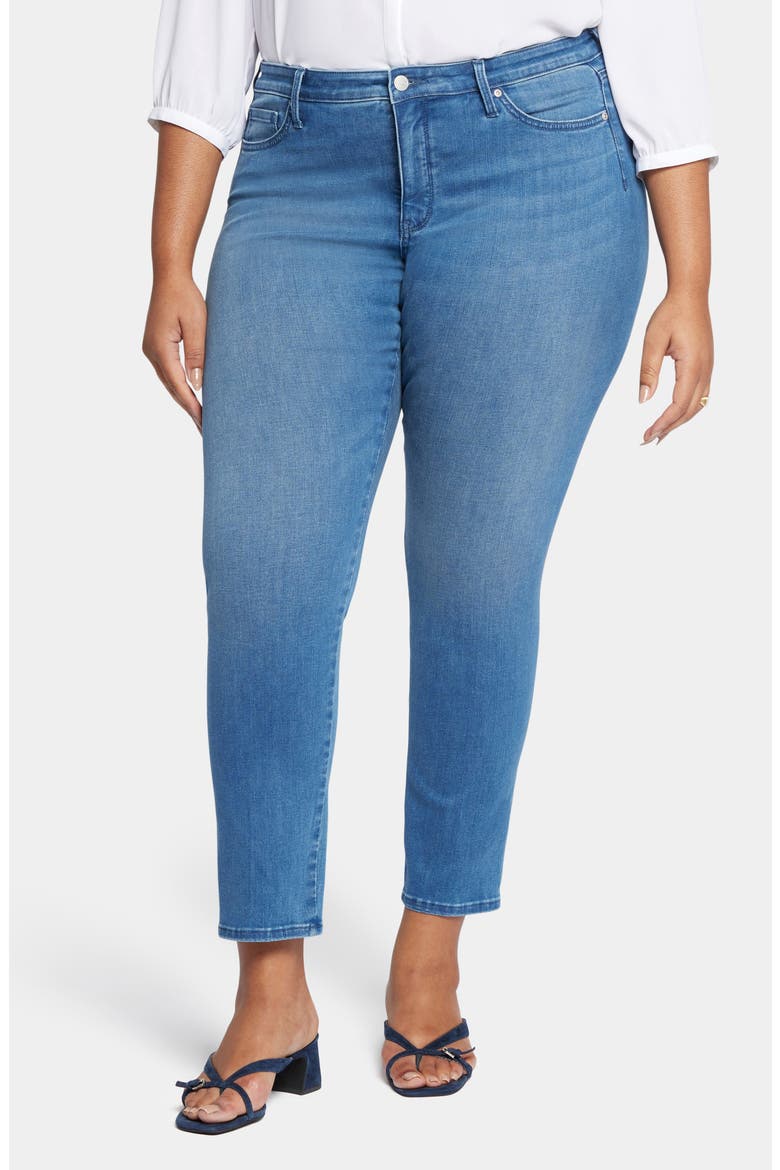 Le Silhouette Sheri Seamless Slim Jeans, Main, color, STUNNING