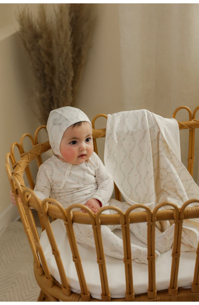 Bebe Bella Girl Vine Cotton Spandex Blanket, Alternate, color, Ivory
