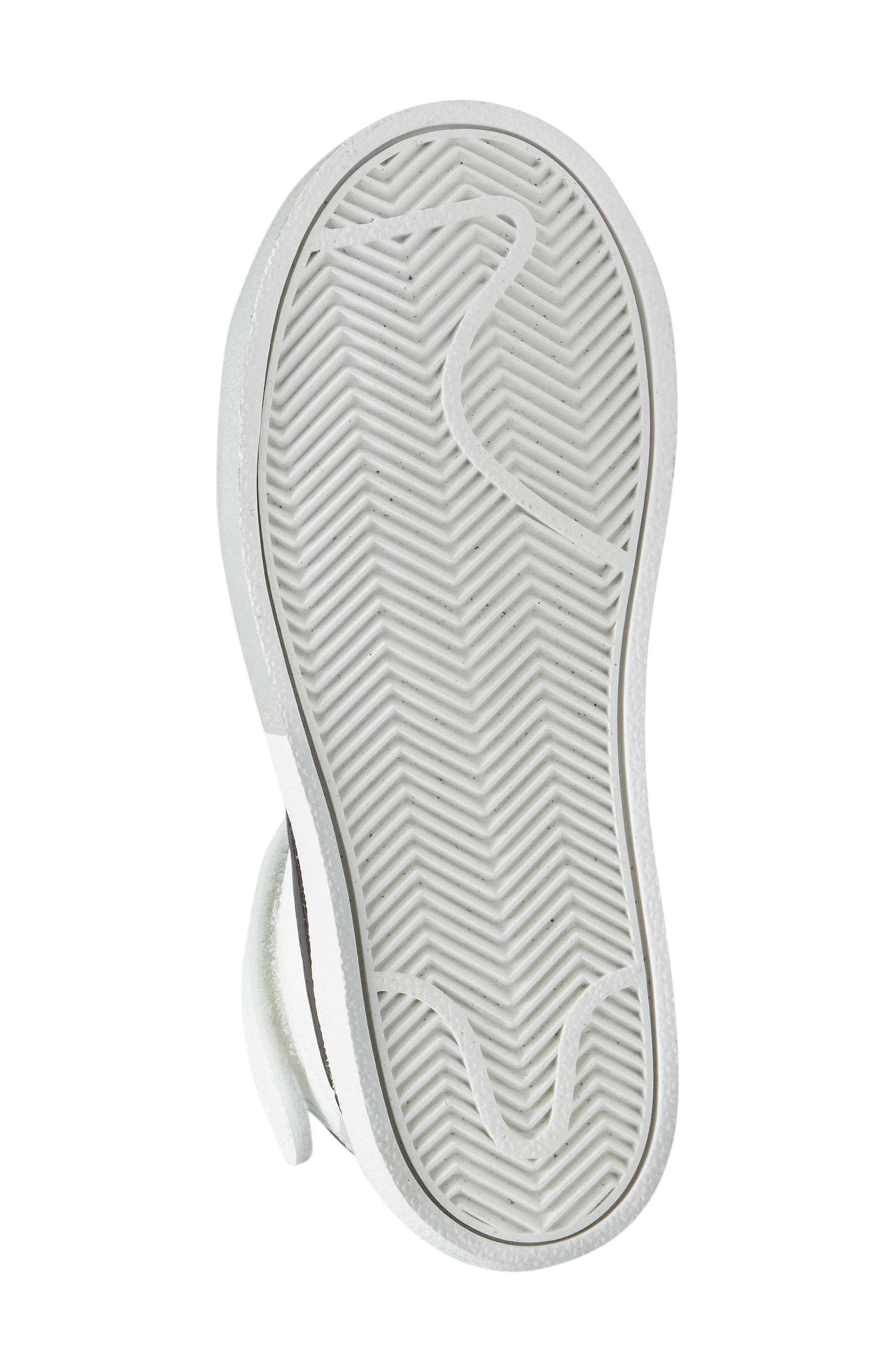 Nike Kids' Blazer Mid '77 SE Sneaker, Alternate, color, 