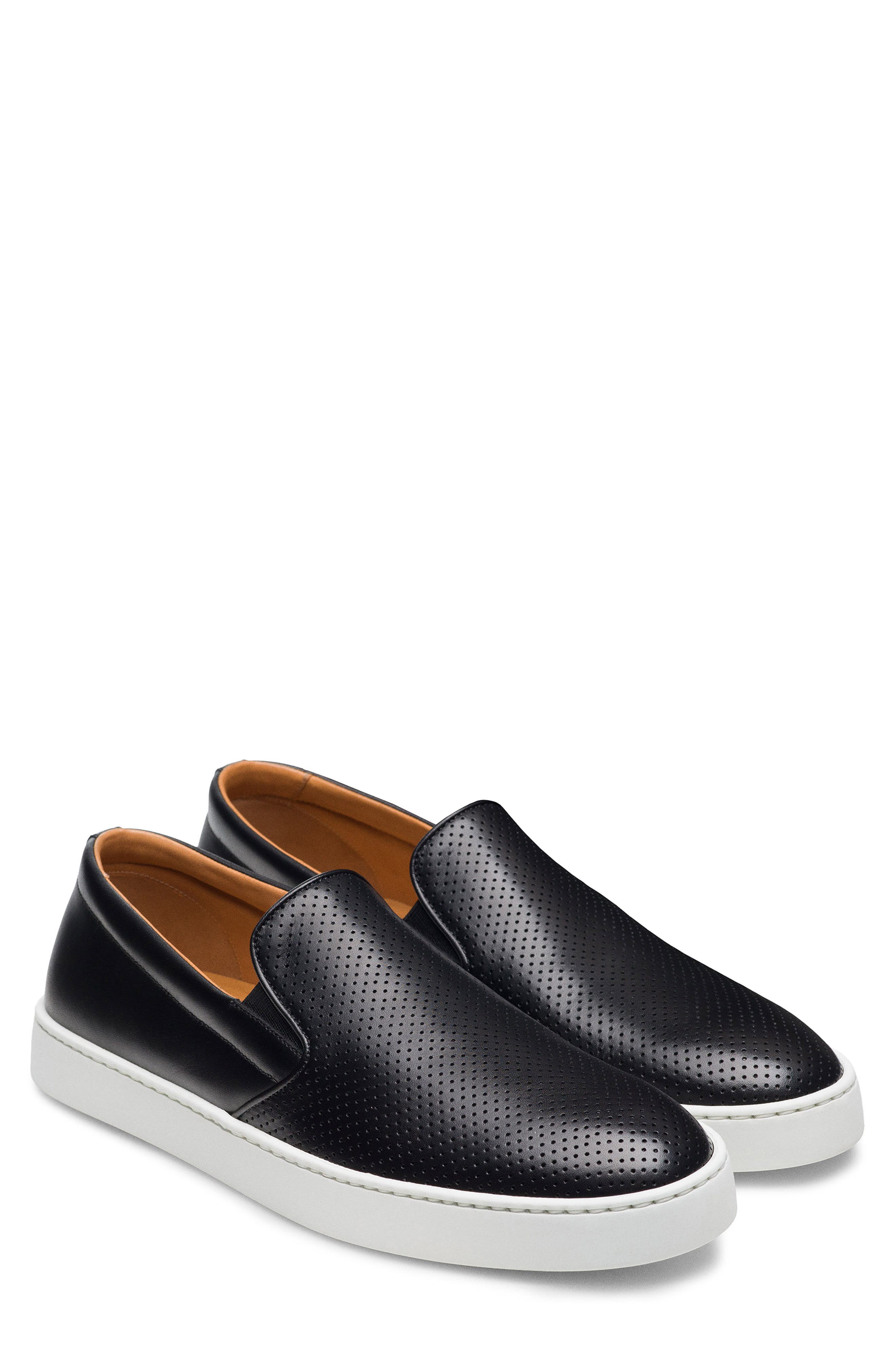 Magnanni Costa Slip-On Sneaker, Main, color, Black