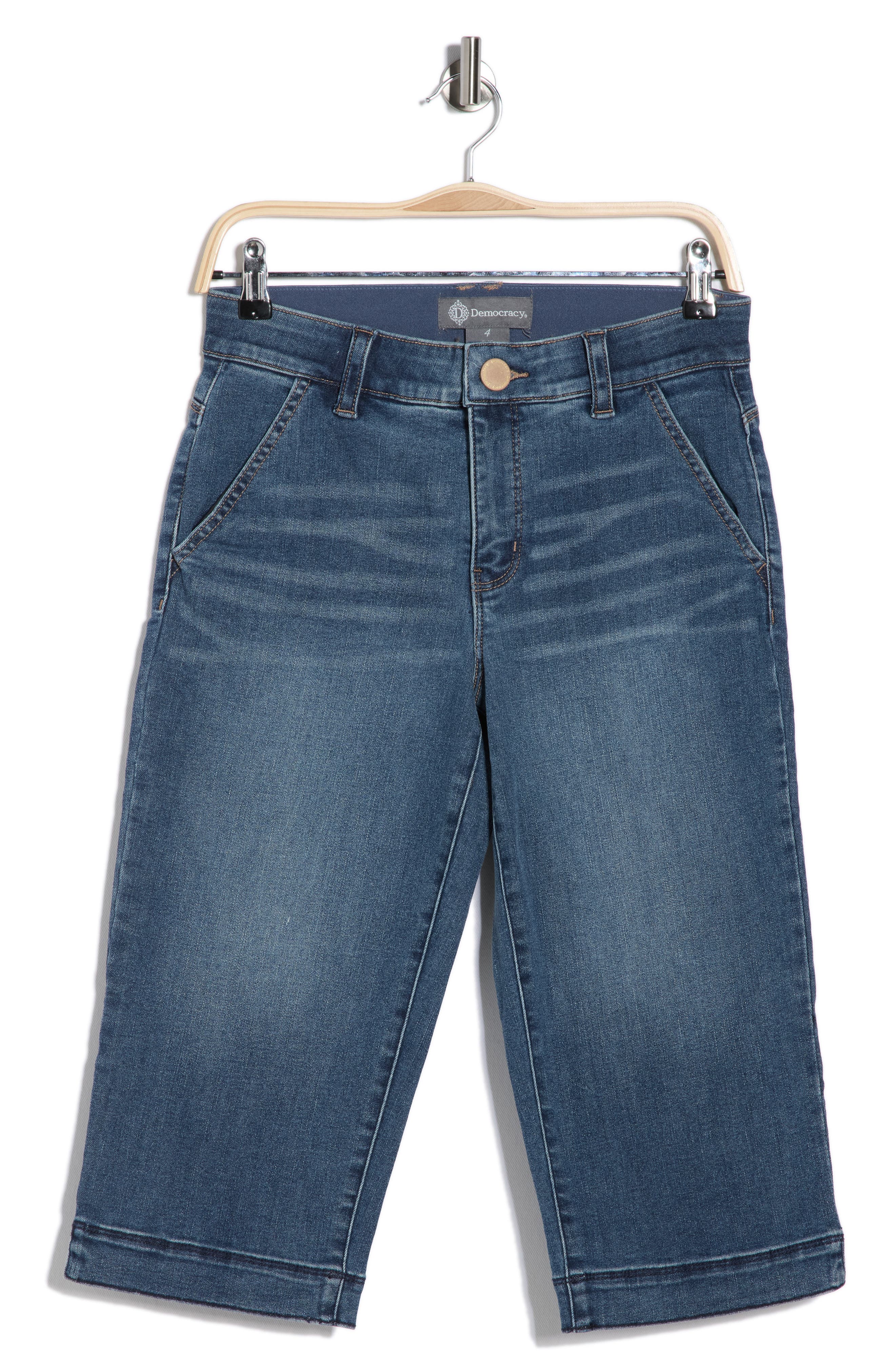 Democracy Capri Jeans