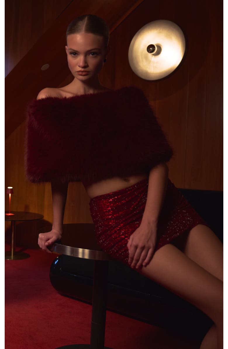 Miss Circle Darla Faux Fur Off-Shoulder Cropped Top, Alternate, color, Burgundy