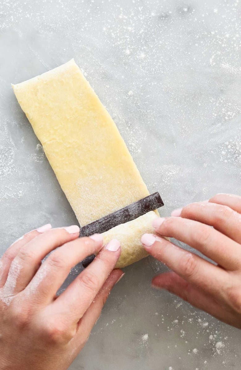 Brooklyn Brew Shop Pain au Chocolat Making Kit, Alternate, color, Red