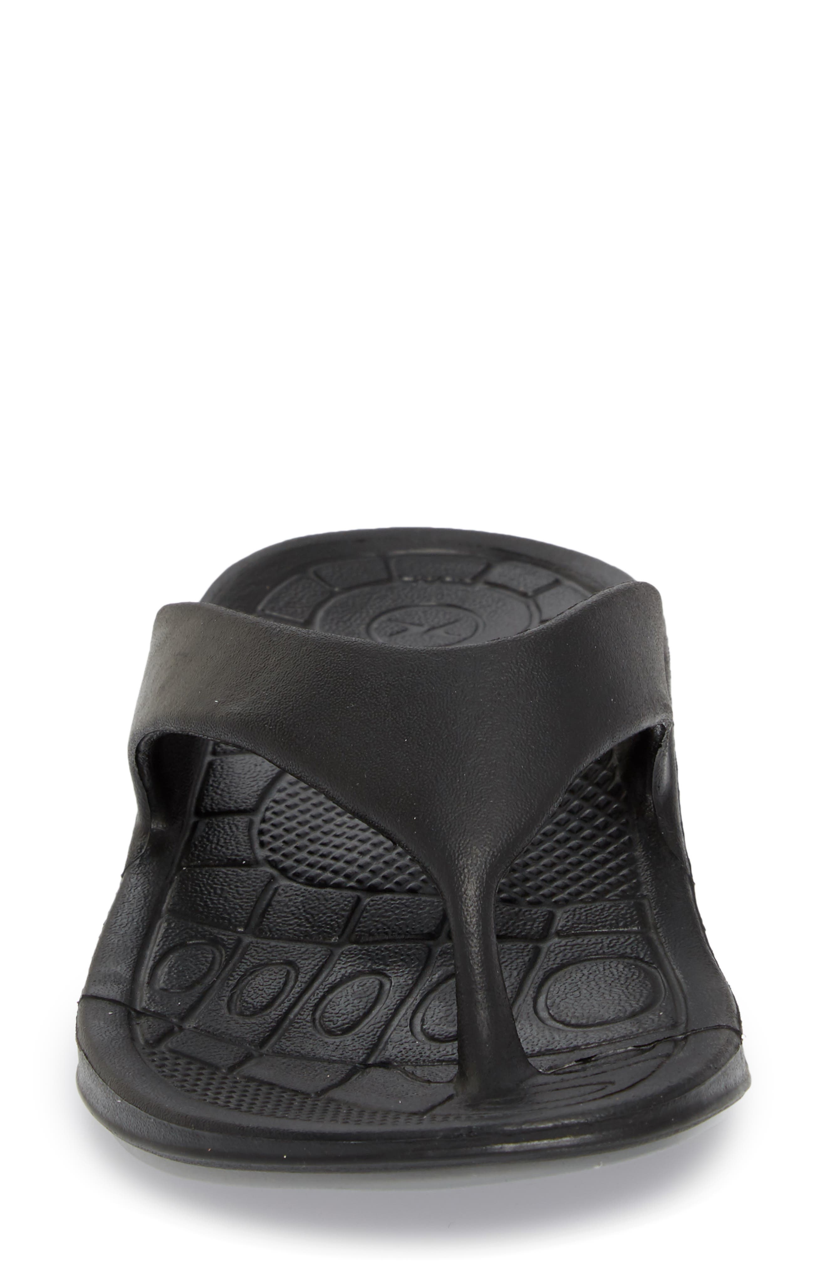 Aetrex Lynco Flip Flop, Alternate, color, 