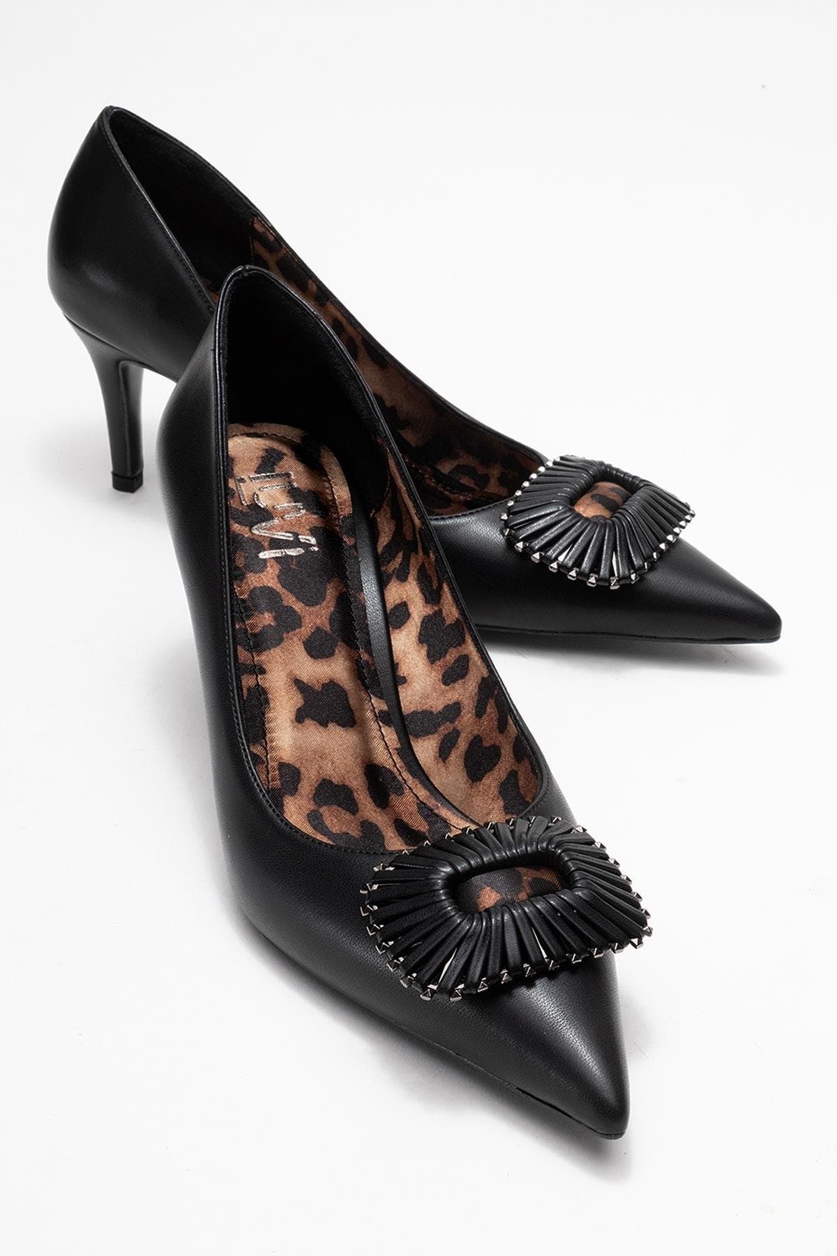 Prologue Shoes Great Buckle Pointed Toe Pump, Alternate, color, Black