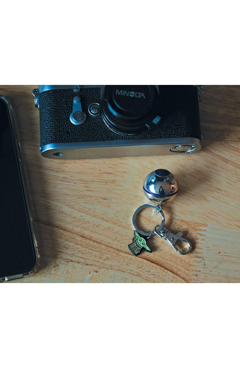 Toynk Star Wars The Mandalorian Razor Crest 3D Shifter Knob with Grogu Keychain, Alternate, color, Silver