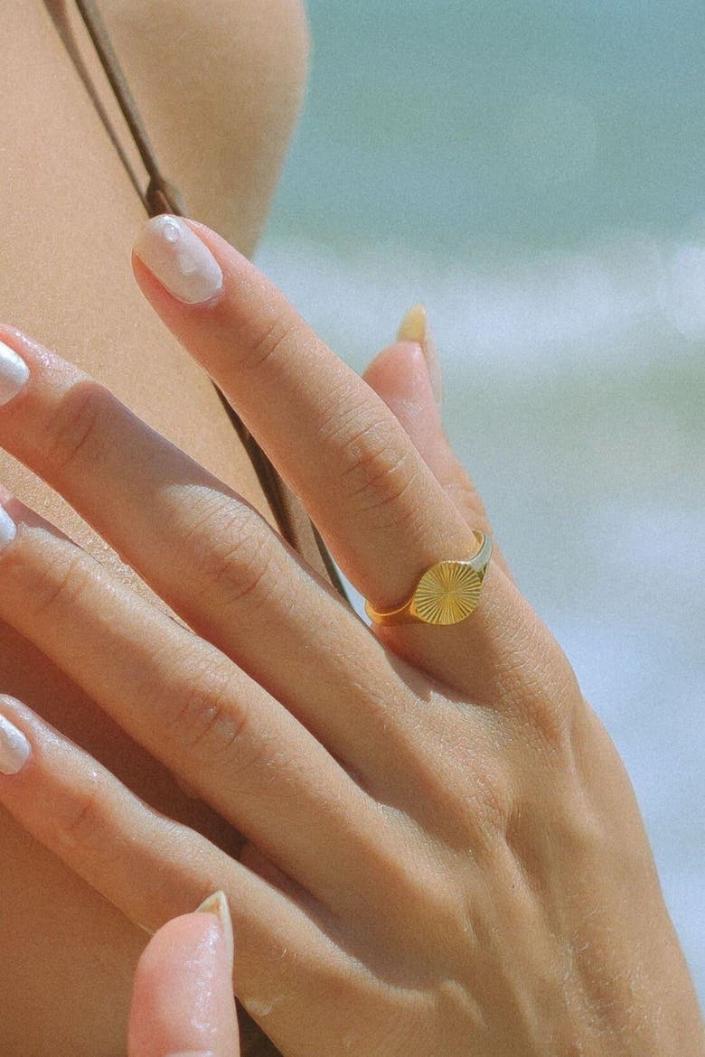 Sun Signet Ring, Alternate, color, Gold