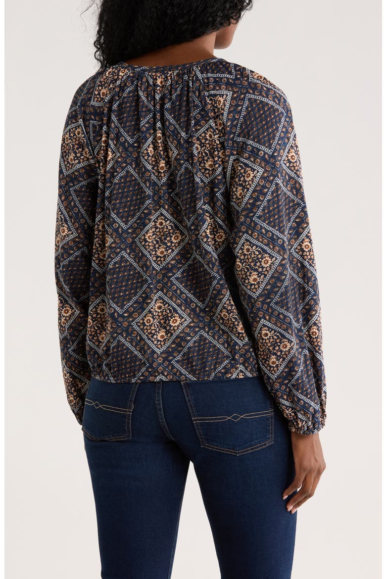 Tie Neck Bubble Hem Top, Alternate, color, NAVY MULTI