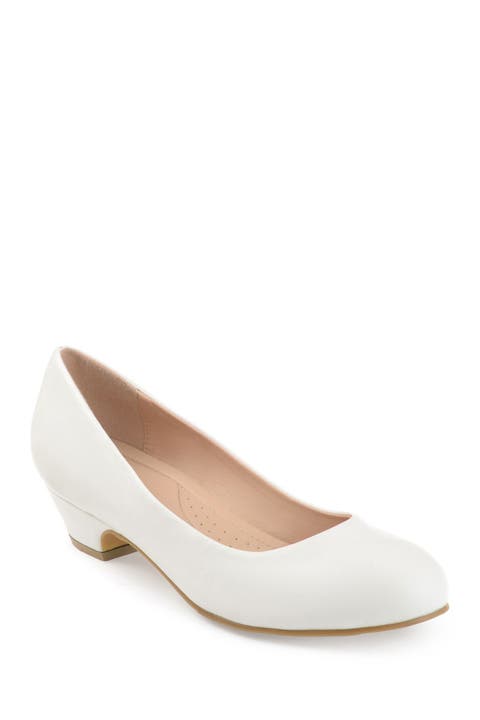 Saar Round Toe Pump - Narrow Width (Women)