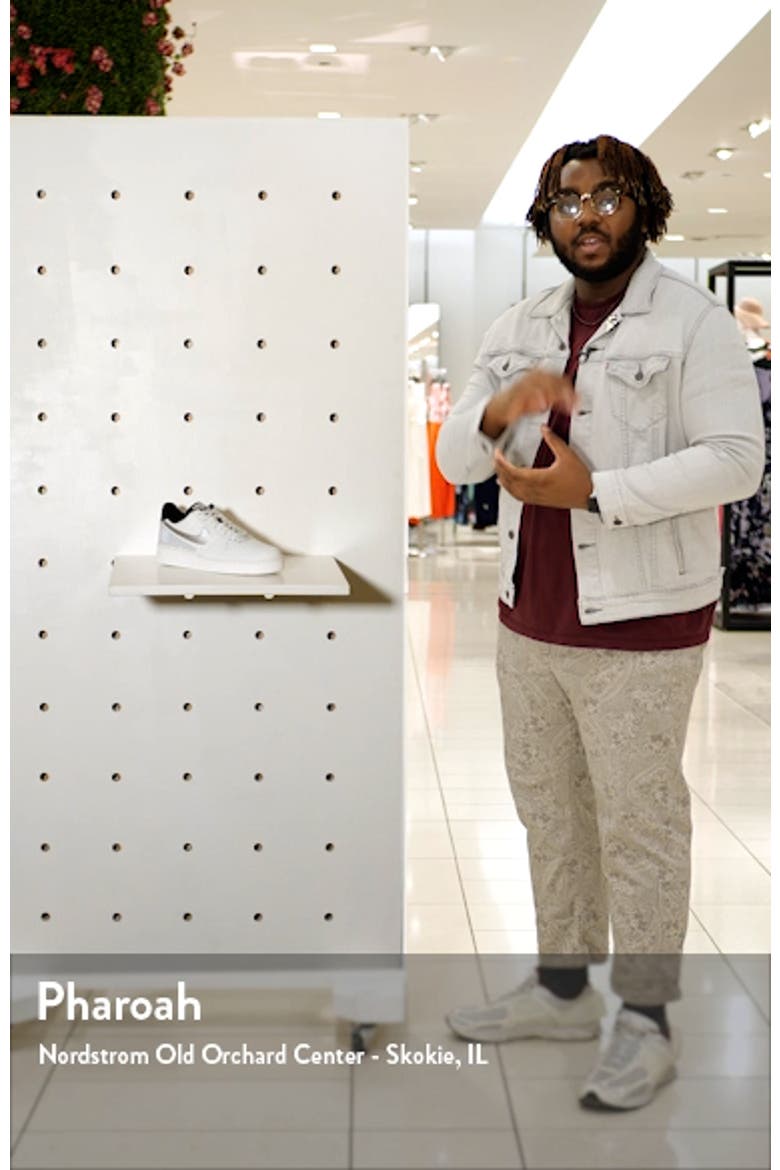 x 3M Men's Air Force 1 '07 LV8 Sneaker video