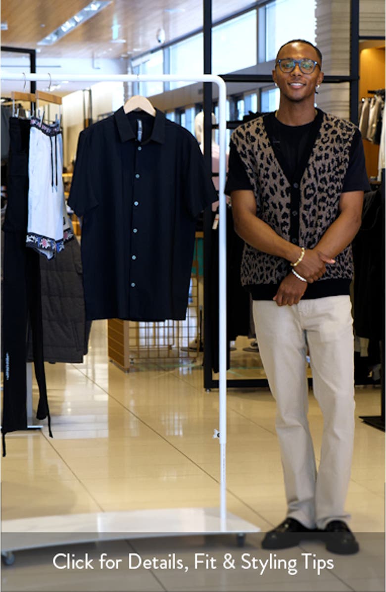 Manhattan Short Sleeve Button-Up Shirt, sales video thumbnail