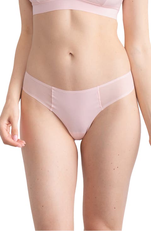 Soft Seamless Thong with Mesh