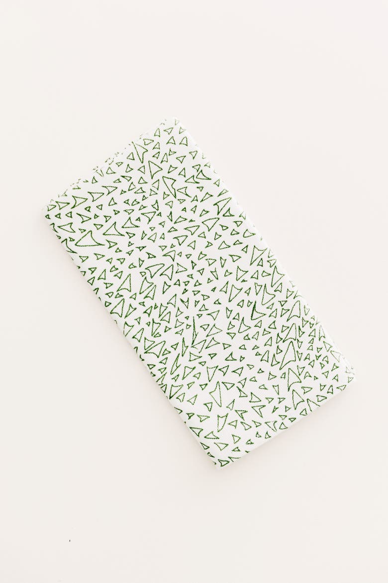 Basilone in Cereus - Pair of Napkins, Alternate, color, Green