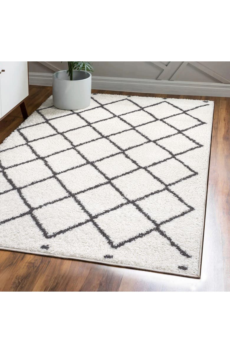 JONATHAN Y Cami Moroccan Style Diamond Shag Area Rug, Alternate, color, White/Gray