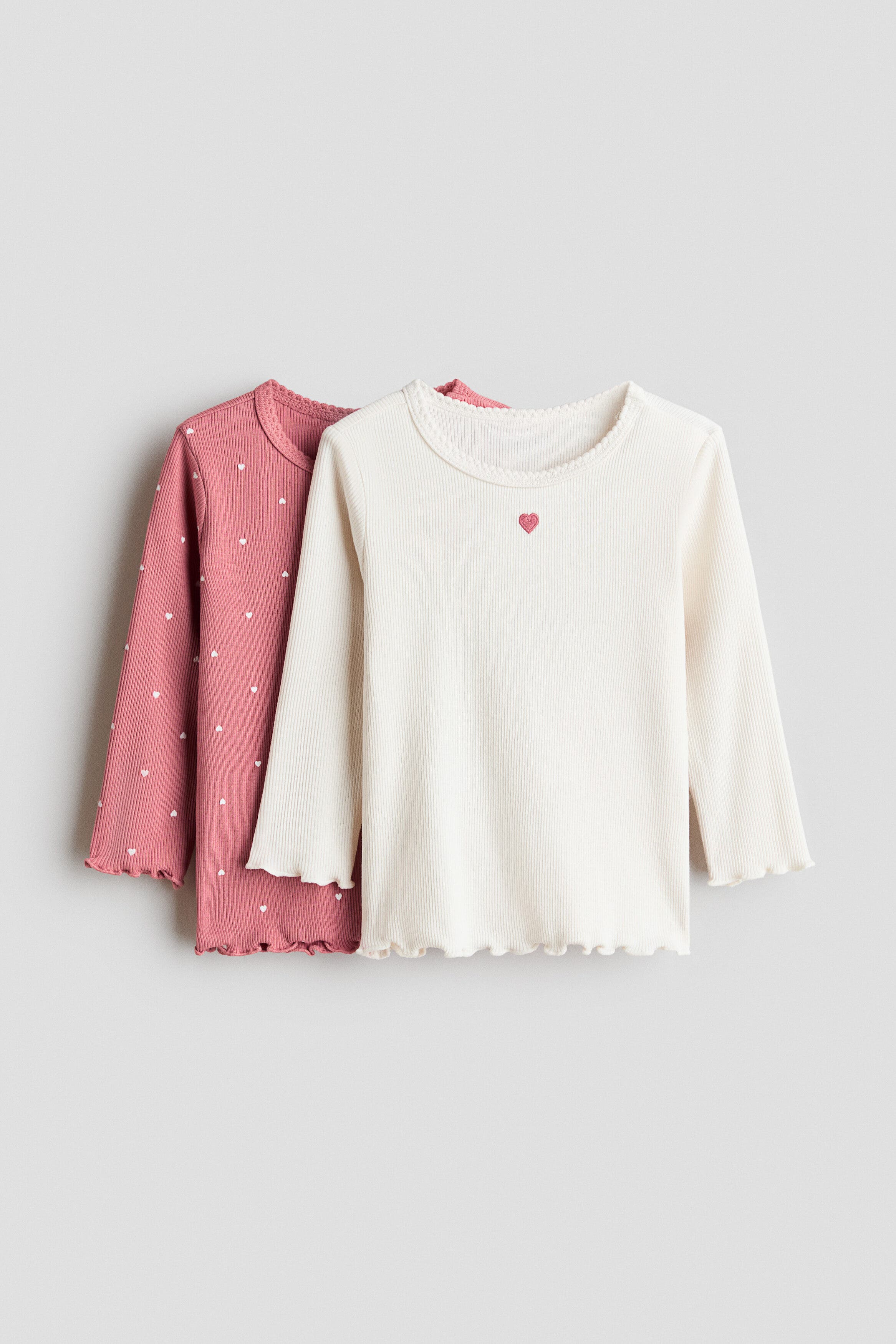 selected Pink/hearts