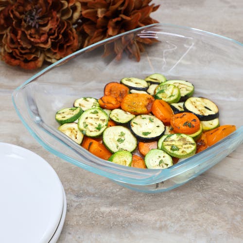 Soho Lounge Carnegie Hill 12 Inch X 10 Inch X 2.6 Inch Tempered Glass Roaster Pan With Built-in Handles In Transparent