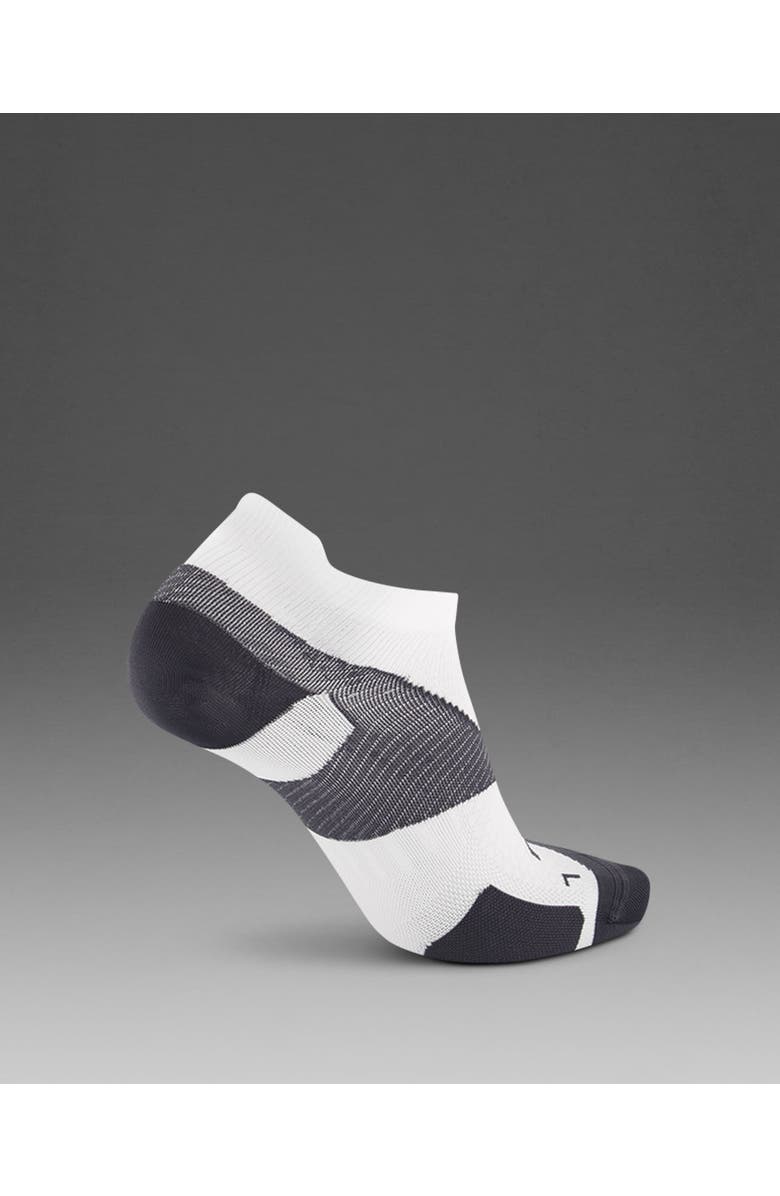 2XU Vectr Ultralight 1/4Crew Socks, Main, color, White/Grey