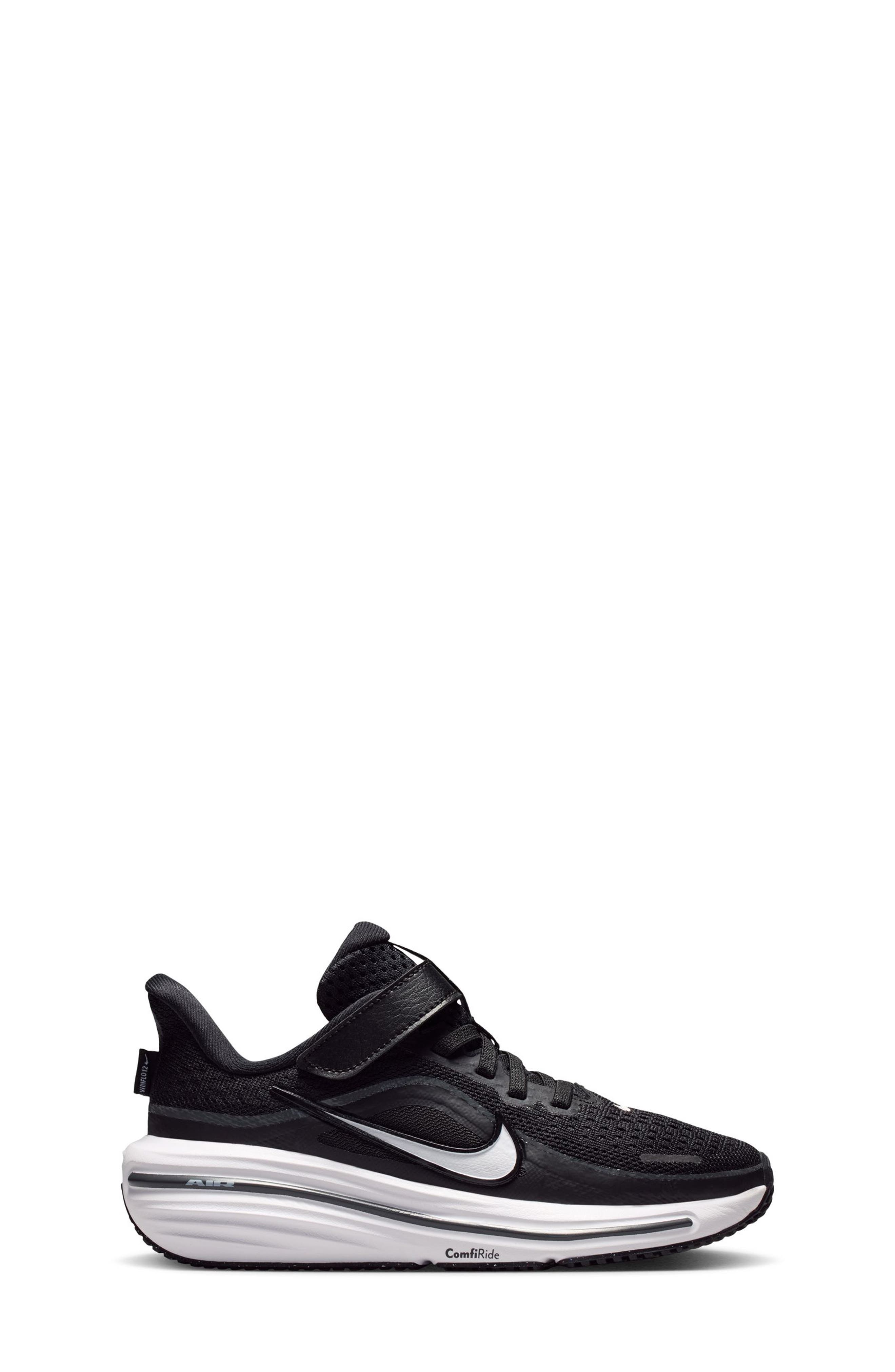 Air Winflo 12 Running Shoe, Alternate, color, BLACK/ WHITE/ DARK SMOKE GREY