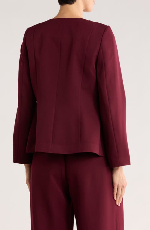 Gemma + Jane Hammered Button Cutaway Jacket In Burgundy