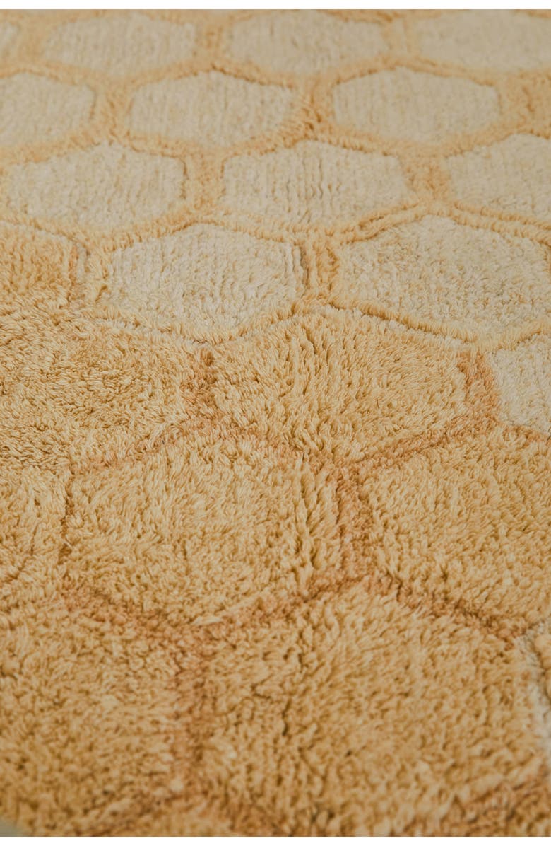 Lorena Canals Honeycomb Washable Cotton Blend Rug, Alternate, color, Honey