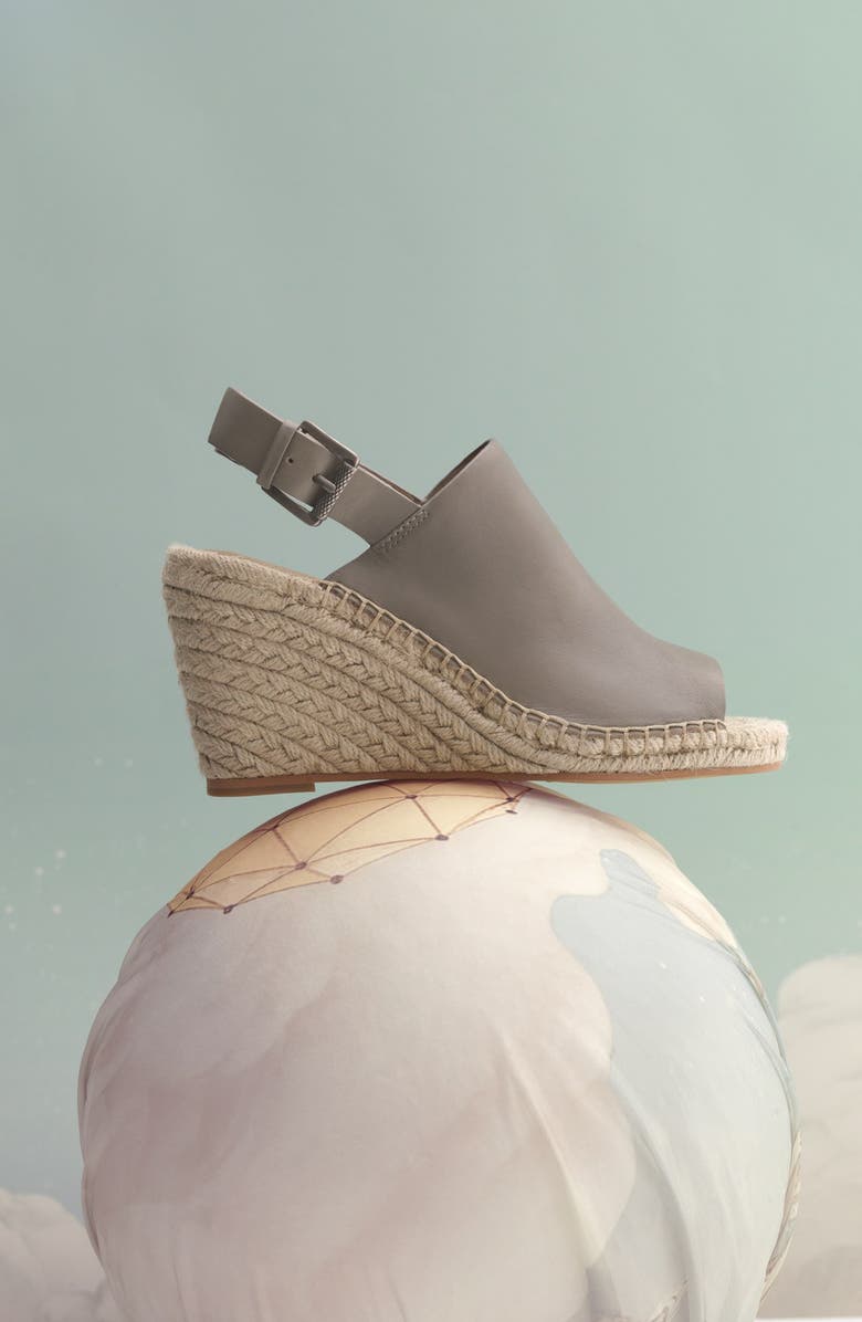 Caslon<sup>®</sup> Sutton Slingback Sandal, Main, color,