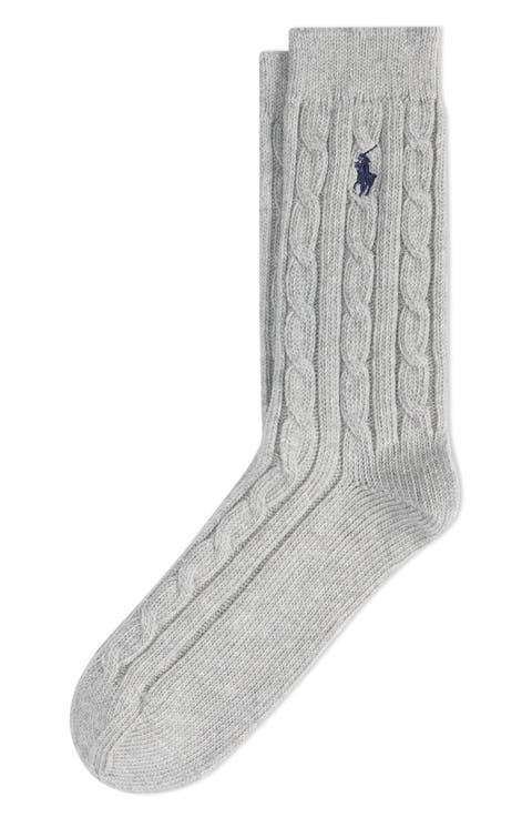 Seasonless Cable Crew Socks