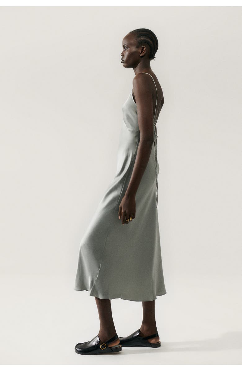 SILK LAUNDRY DECO ROULEAU DRESS MOON, Alternate, color, Moon