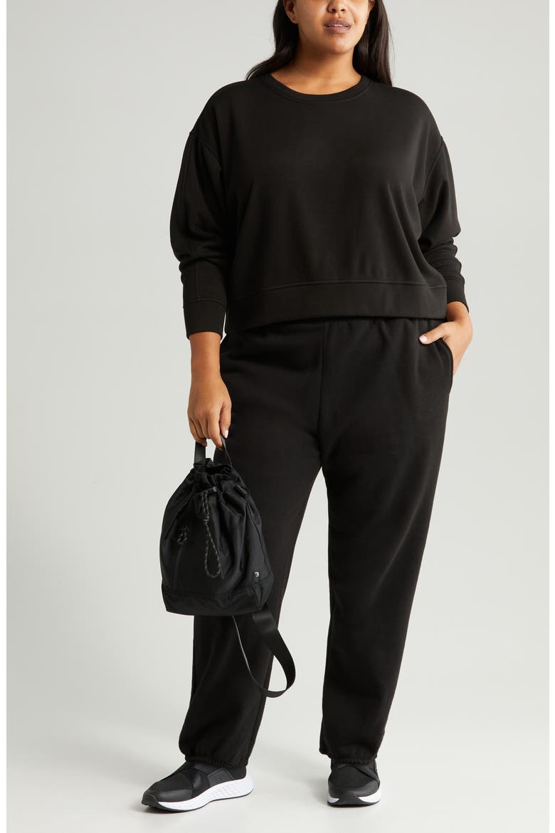 Amazing Lite Cali Crew Sweatshirt, Alternate, color, BLACK