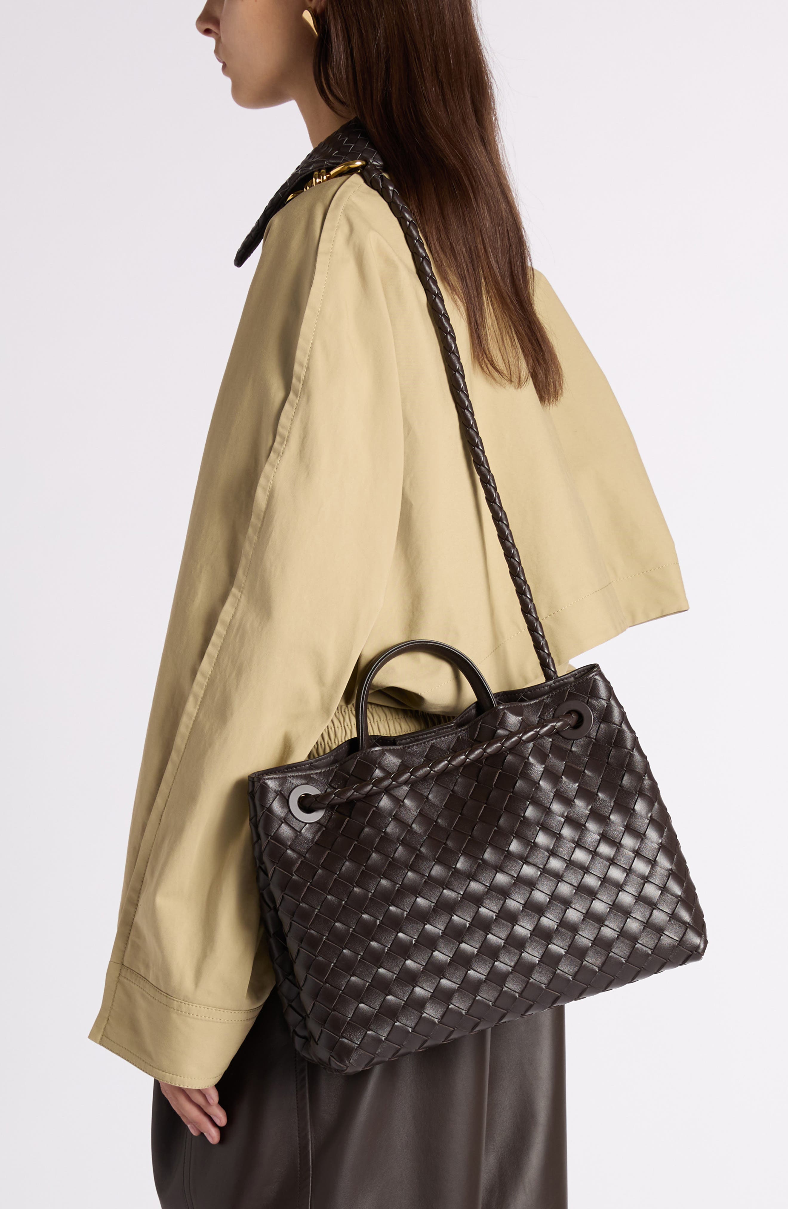 Bottega Veneta Borsa Whipstitch Leather Shoulder Bag, Alternate, color, 2009 Espresso-M Brass