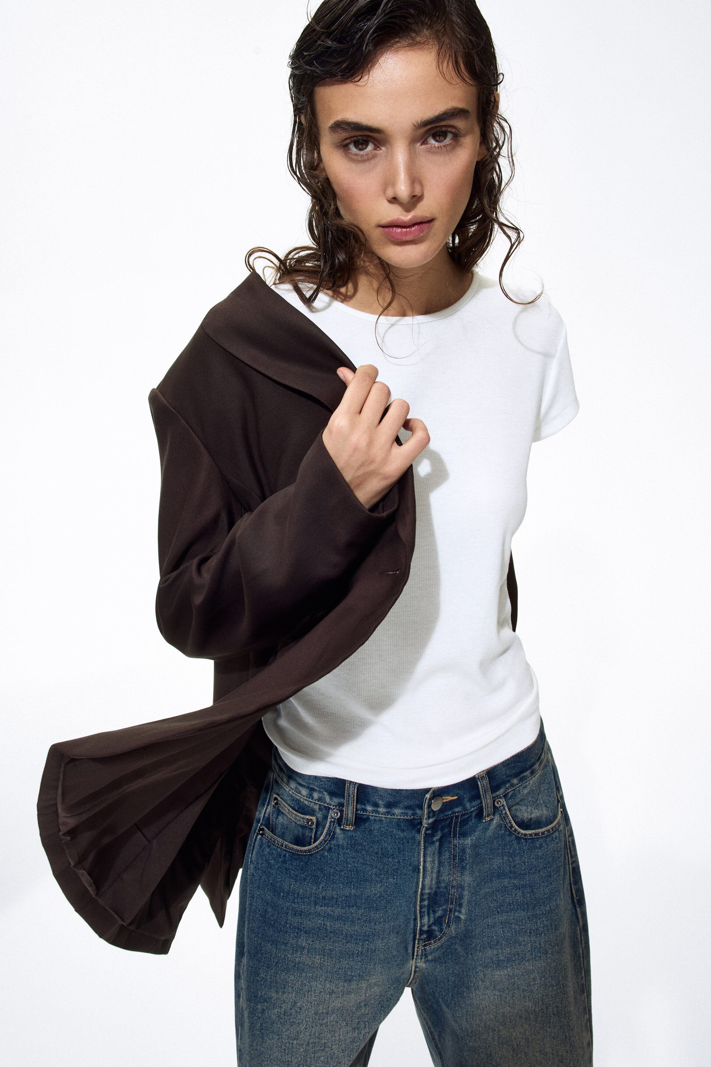 Single-breasted Blazer - image 2