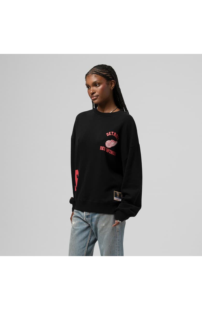 Mitchell 
Ness Women
s Mitchell 
Ness Black Detroit Red Wings Vintage Crewneck Sweatshirt, Main, color, Black
