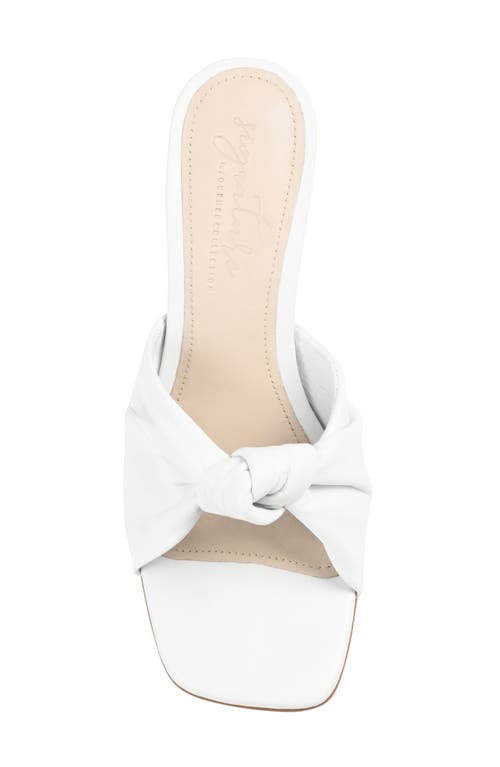 Journee Collection Finlee Sandal In White