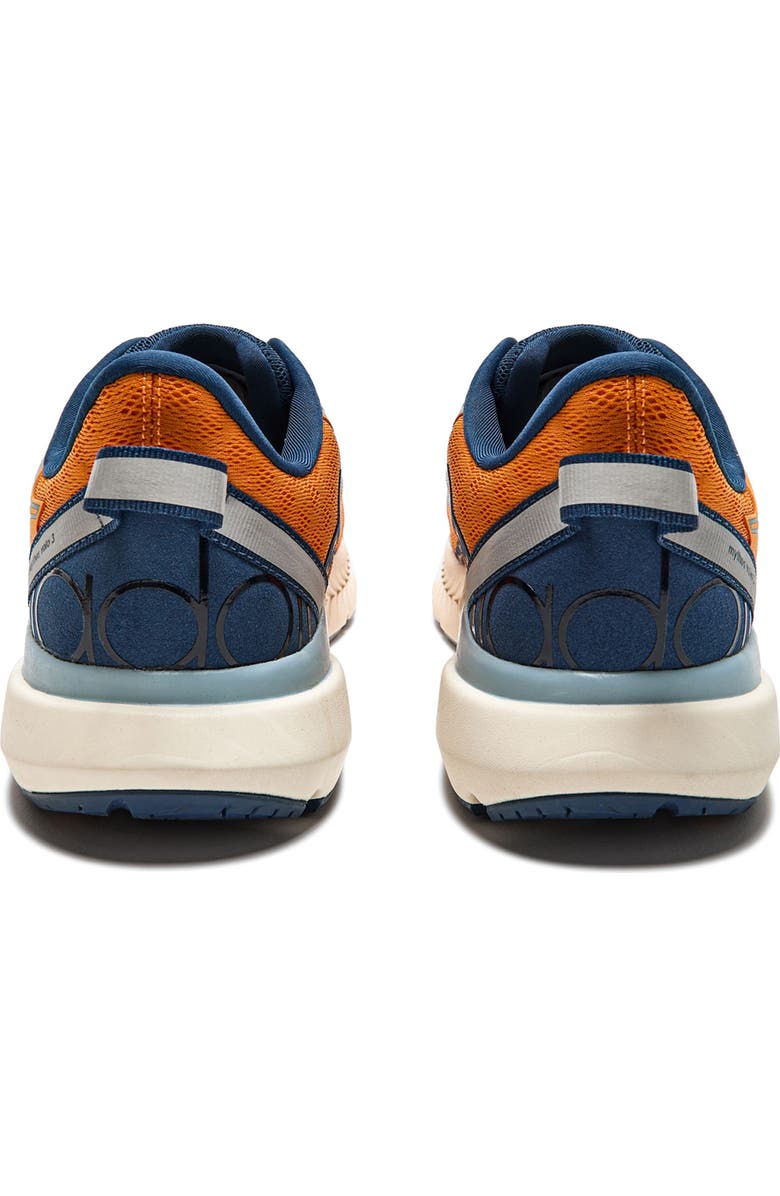 Diadora Mythos Blushield Volo 3 Running Shoe, Alternate, color,