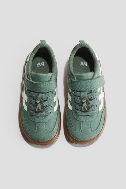 Barefoot sneakers